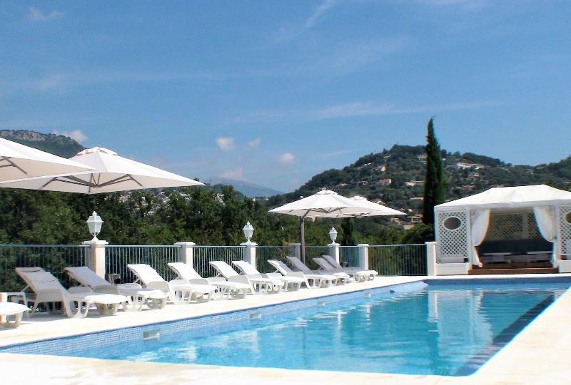 B&B With Charm, Quiet, Kitchen, Sw Pool. Grasse Kültér fotó